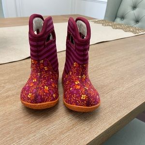 Bogs Rain boot - little kids size 6